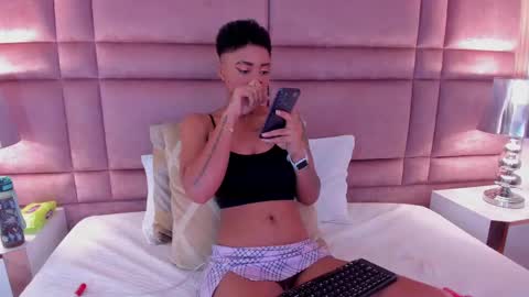 Snapshot of luciawallace chatting on March 2025 11:27:01 PM lucia wallace online show from March 2025 11:27:01 PM