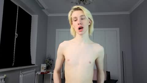 Angelok online show from March 2026 01:17:01 PM