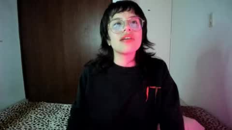 Snapshot of luciferrx666 chatting on September 2025 05:34:02 AM camila online show from September 2025 05:34:02 AM