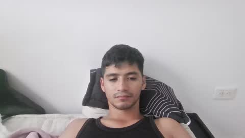 Snapshot of lucifferr_ chatting on February 2026 07:35:01 PM leonel online show from February 2026 07:35:01 PM