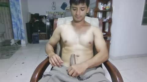 Snapshot of lucifferr_ chatting on June 2026 06:51:02 AM leonel online show from June 2026 06:51:02 AM