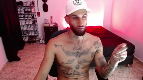 Snapshot of luciifer_hills chatting on December 2024 06:38:02 PM luciifer_hills online show from December 2024 06:38:02 PM