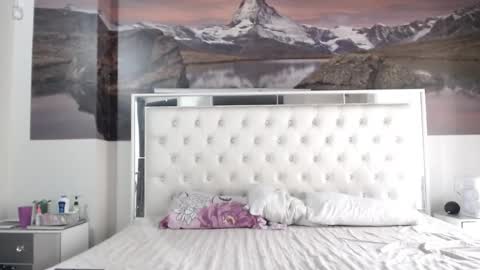 Snapshot of luciifer_hills chatting on December 2024 01:06:02 PM luciifer_hills online show from December 2024 01:06:02 PM