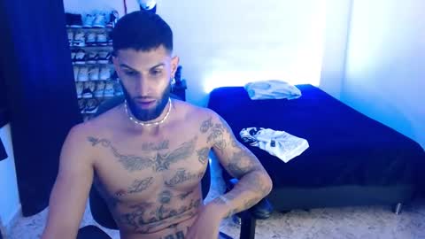 Snapshot of luciifer_hills chatting on December 2024 05:40:02 PM luciifer_hills online show from December 2024 05:40:02 PM