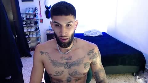 Snapshot of luciifer_hills chatting on January 2025 03:03:01 PM luciifer_hills online show from January 2025 03:03:01 PM