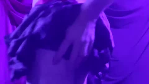 Snapshot of luckazy chatting on January 2025 06:07:01 AM Lucky Eid Azy online show from January 2025 06:07:01 AM