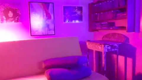 Snapshot of luckazy chatting on February 2025 06:33:01 AM Lucky Eid Azy online show from February 2025 06:33:01 AM