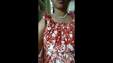 lucky5724286091 online show from April 2026 06:02:01 PM