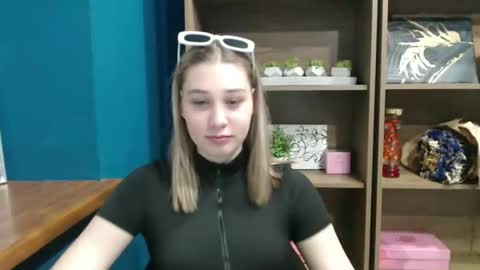 Snapshot of lucky_barbie chatting on May 2026 01:49:02 PM Grace online show from May 2026 01:49:02 PM