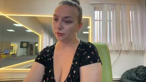 Snapshot of lucky_foryou_baby chatting on July 2026 09:00:02 AM lucky_foryou_baby online show from July 2026 09:00:02 AM
