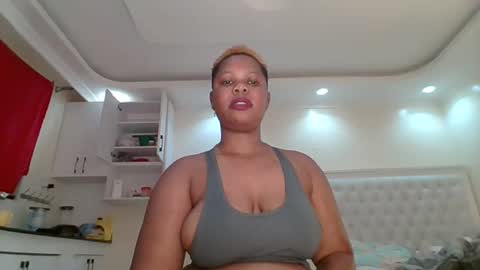 Snapshot of lucky_joy chatting on April 2026 12:46:01 AM Lucky joy online show from April 2026 12:46:01 AM