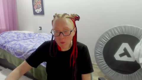lucky_licky20 online show from February 2025 02:56:01 AM