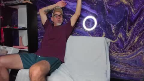 lucky_psychoguy69 online show from November 2025 01:53:02 PM