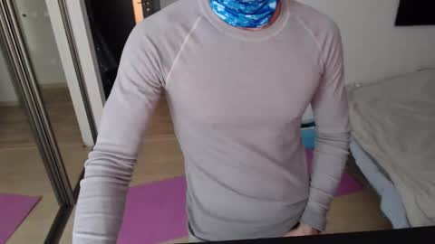 Snapshot of lucky_swimmer chatting on October 2025 03:35:01 PM Iron Jhon online show from October 2025 03:35:01 PM