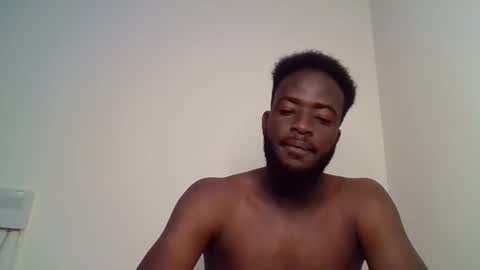 Snapshot of luckycharly chatting on February 2025 02:14:01 AM MASTER DOM online show from February 2025 02:14:01 AM