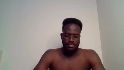 Snapshot of luckycharly chatting on March 2025 04:00:02 PM MASTER DOM online show from March 2025 04:00:02 PM