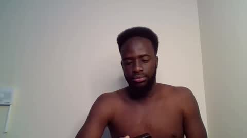 Snapshot of luckycharly chatting on September 2025 06:02:02 AM MASTER DOM online show from September 2025 06:02:02 AM