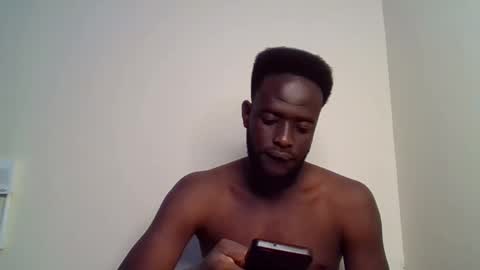 Snapshot of luckycharly chatting on September 2025 08:47:01 PM MASTER DOM online show from September 2025 08:47:01 PM