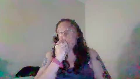 luckyclover527 online show from November 2025 11:18:02 PM