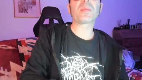 Snapshot of luckydrakex chatting on December 2024 01:04:02 AM Lucky online show from December 2024 01:04:02 AM