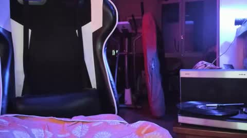 Snapshot of luckydrakex chatting on February 2026 06:37:02 PM Lucky online show from February 2026 06:37:02 PM