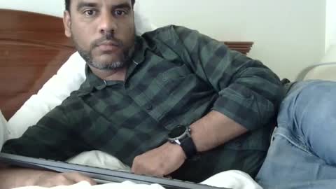 luckyfinalone online show from October 2025 06:42:01 PM