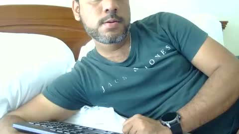 luckyfinalone online show from November 2025 04:49:01 PM