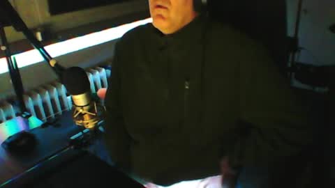 Snapshot of luckyfreak1 chatting on May 2026 11:10:01 PM call me Stefan online show from May 2026 11:10:01 PM