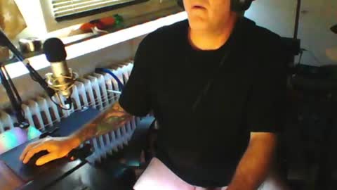 Snapshot of luckyfreak1 chatting on July 2026 07:05:02 PM call me Stefan online show from July 2026 07:05:02 PM