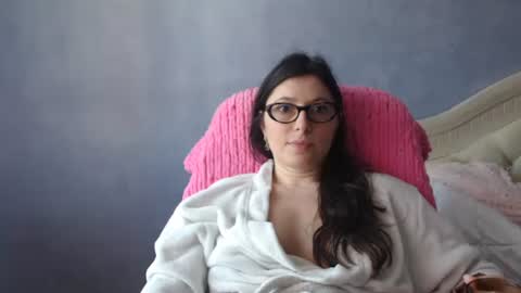 Snapshot of luckylinda23 chatting on May 2026 09:26:02 AM luckylinda23 online show from May 2026 09:26:02 AM