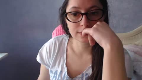 Snapshot of luckylinda23 chatting on May 2026 01:18:01 PM luckylinda23 online show from May 2026 01:18:01 PM