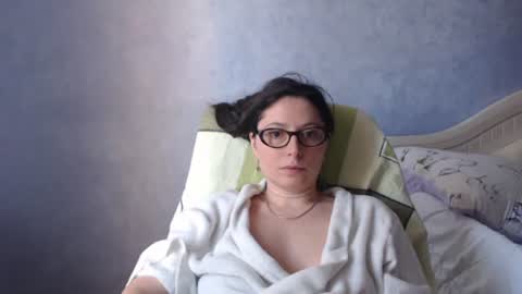Snapshot of luckylinda23 chatting on June 2026 10:30:02 AM luckylinda23 online show from June 2026 10:30:02 AM