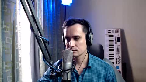 Snapshot of luckyman10000000 chatting on November 2025 09:09:01 AM luckyman10000000 online show from November 2025 09:09:01 AM