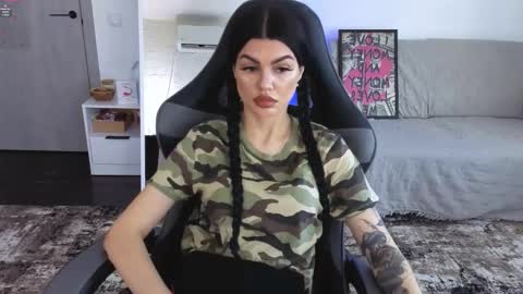 Monika online show from February 2026 10:16:01 AM