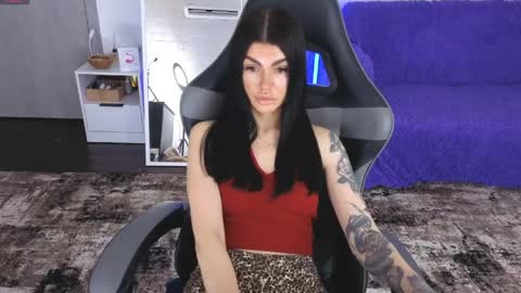 Monika online show from April 2026 01:41:02 PM