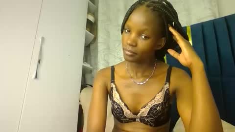 brielle online show from September 2025 10:15:01 PM