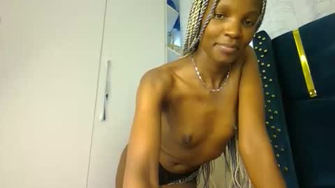 brielle online show from December 2025 07:02:02 AM