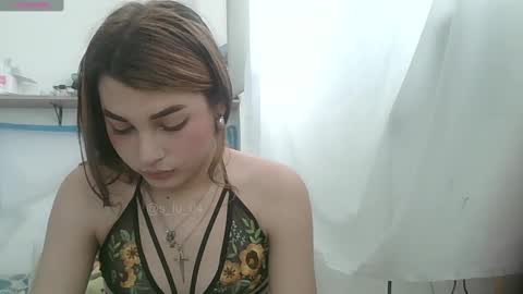 Snapshot of lucrecia21_ chatting on January 2025 07:05:01 PM Lucrecia... new accout...OFS LU 21 online show from January 2025 07:05:01 PM