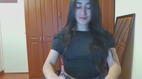 Lucy online show from September 2025 11:40:01 PM