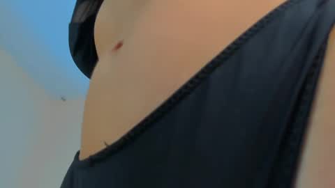 Snapshot of lucy__ray chatting on February 2025 09:53:02 PM lucy__ray online show from February 2025 09:53:02 PM