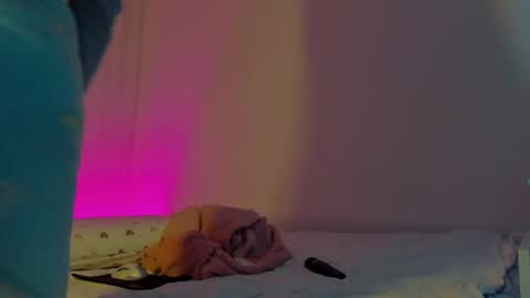 lucy__ray online show from April 2026 12:14:02 AM