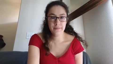 Lucy online show from February 2025 09:06:02 PM