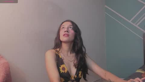 Lucy Herrera online show from November 2025 01:17:02 AM