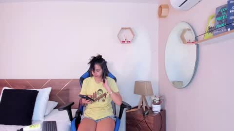 Your Lucy online show from September 2025 04:50:01 AM