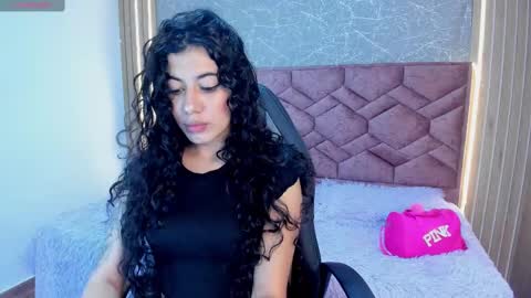 Lucy Greys online show from March 2025 10:43:02 AM