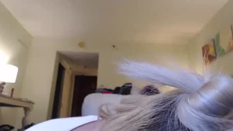 Snapshot of lucyloveslookers78240 chatting on December 2024 03:06:02 PM Lucy Loves Lookers online show from December 2024 03:06:02 PM