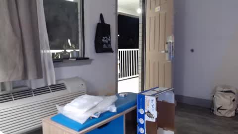 Snapshot of lucyloveslookers78240 chatting on December 2024 10:12:02 AM Lucy Loves Lookers online show from December 2024 10:12:02 AM