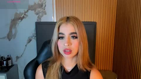 L U C Y  online show from February 2026 12:25:01 PM