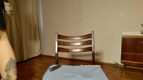 Lucy online show from April 2026 05:59:01 AM