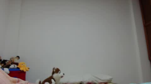 I am Luciana Martin... Welcome in my room online show from December 2024 03:55:01 PM